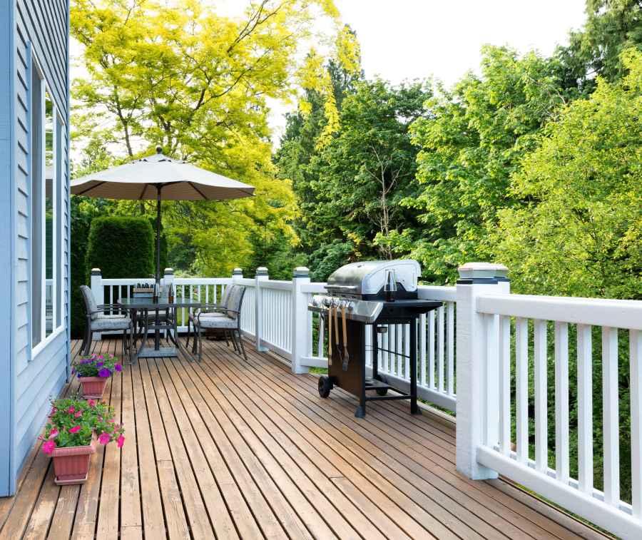Local Building Code Requirements for Deck Supports and Sunrooms