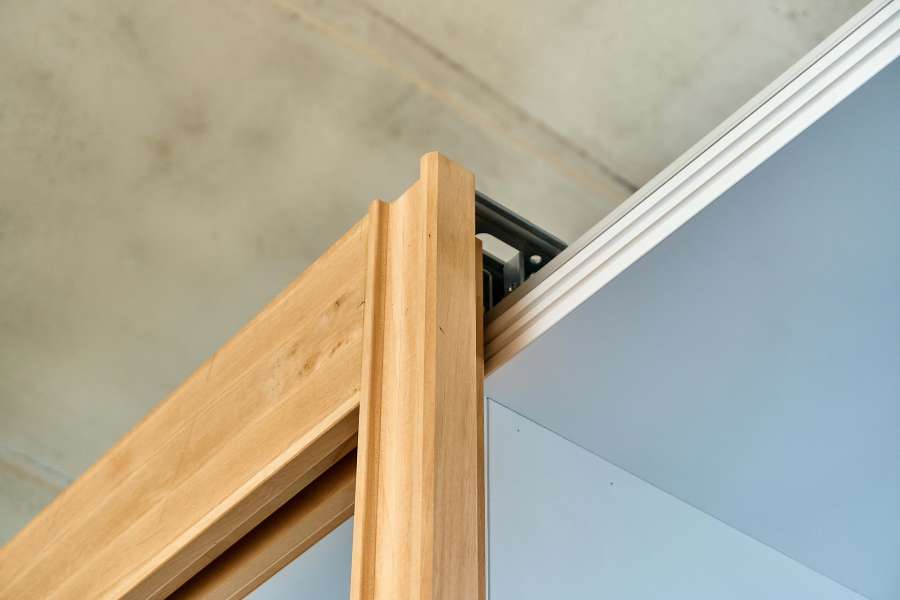 Plinth Blocks for Door Trim: Sizing, Materials, and Installation Tips