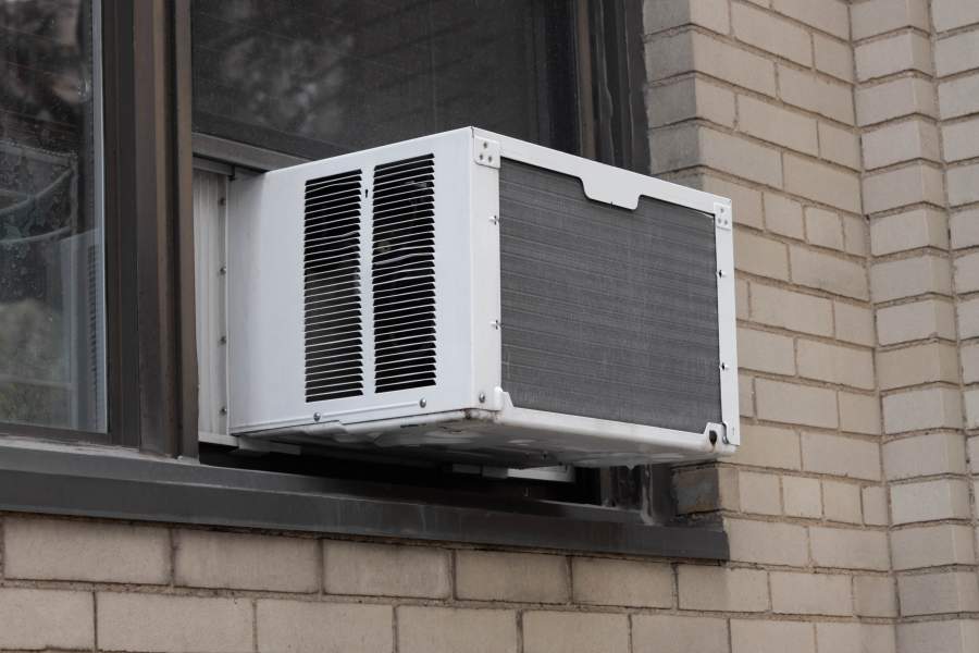 When to Call a Technician for Electronic Air Cleaner Repair